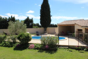 jardin et piscine