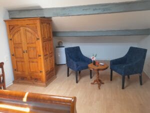 petit-salon-ch-4